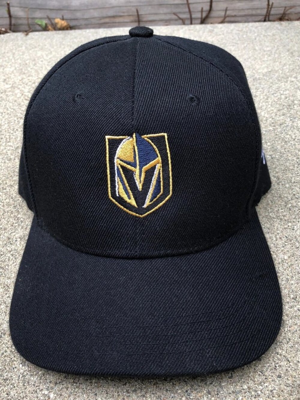 LAS VEGAS Golden Knights Baseball Hat Men's One Size Black Adjustable Cap NHL